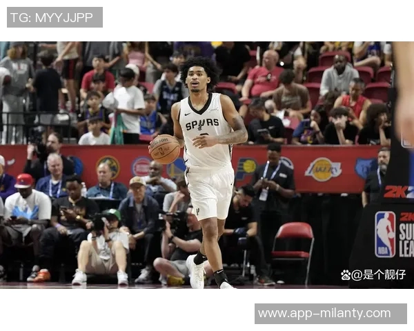 文班首两场表现惊艳砍下69分26篮板12盖帽零失误展现完美控制能力 文班首两场表现惊艳砍下69分26篮板12盖帽零失误展现完美控制能力