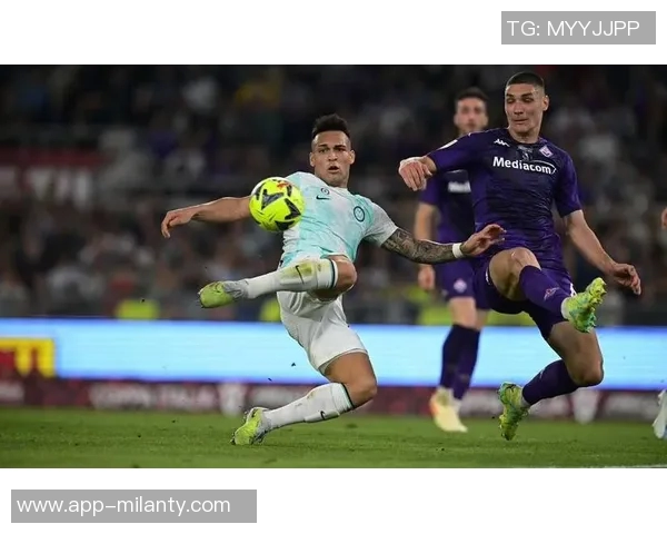 劳塔罗替补双响展现激情每场身穿阿根廷球衣全力以赴 劳塔罗替补双响展现激情每场身穿阿根廷球衣全力以赴