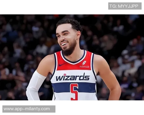 小卡特称赞泰厄斯琼斯为理想控卫其沟通能力令各队垂涎欲滴 小卡特称赞泰厄斯琼斯为理想控卫其沟通能力令各队垂涎欲滴