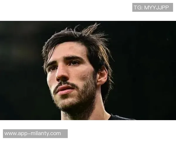 斯科尔斯称托纳利为英超最佳中场基恩反驳认为赖斯更出色 斯科尔斯称托纳利为英超最佳中场基恩反驳认为赖斯更出色