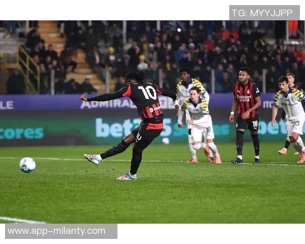 裁判负责人称米兰点球判罚准确VAR介入未影响主裁判判断 裁判负责人称米兰点球判罚准确VAR介入未影响主裁判判断