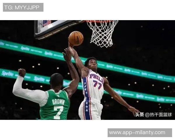 菜鸟球员埃奇库姆表现出色贡献26分状元秀状态低迷仅得2分小杨8分钟未能得分