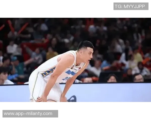北京虽败犹荣翟晓川表现出色周琦受伤后全队依靠川队奋力拼搏